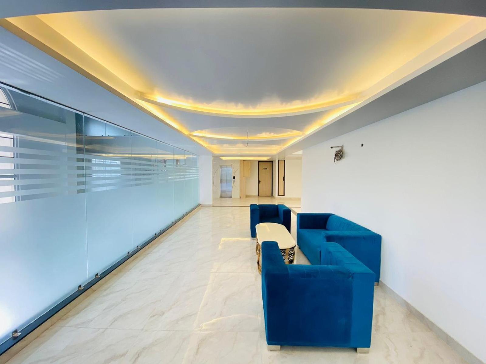 Hotel Holiday Grand Greater Noida Zewnętrze zdjęcie