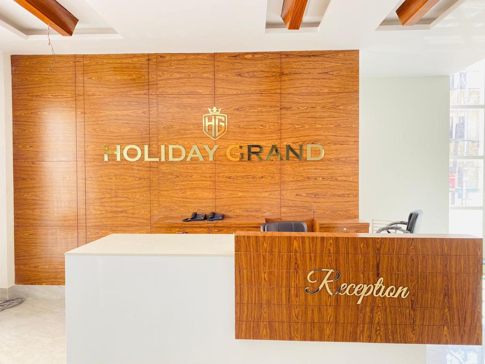 Hotel Holiday Grand Greater Noida Zewnętrze zdjęcie